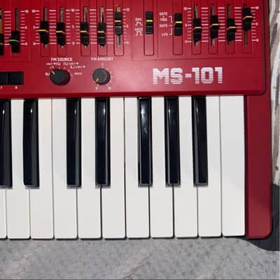 Behringer MS-101 Analog Synthesizer image 4