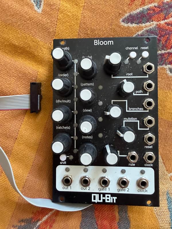 Qu-Bit Electronix Bloom
