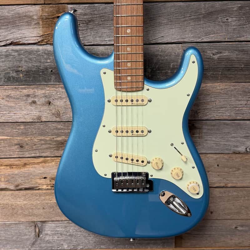 Fender Stratocaster Player Plus Pau Ferro Fingerboard Opal Spark 2020 image 1
