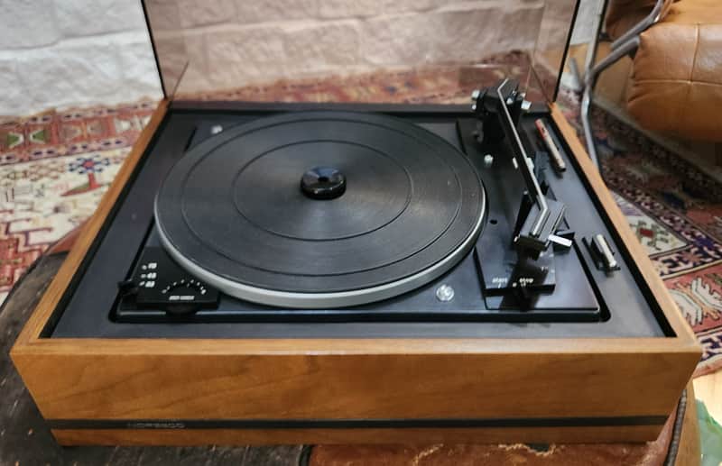 Dual 1210 Turntable w/ Noresco Plinth 1970s image 1