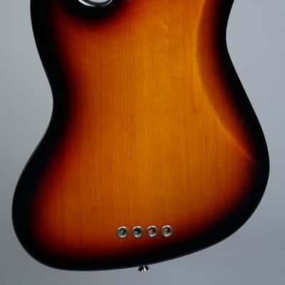 Fender American Standard Jazz Bass 2004 - Three Tone Sunburst image 5