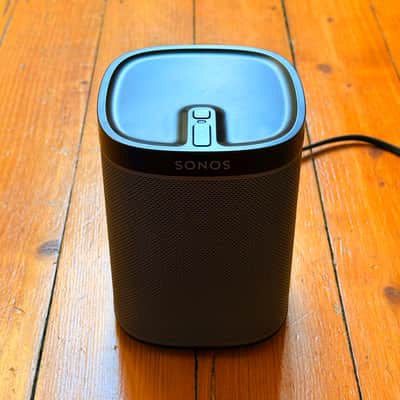 Sonos Play:1 Mini Wireless Speaker 2018 - Black image 2