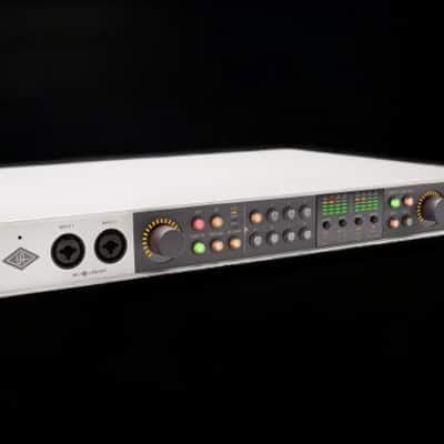 Universal Audio Volt 876 USB Recording Studio image 1