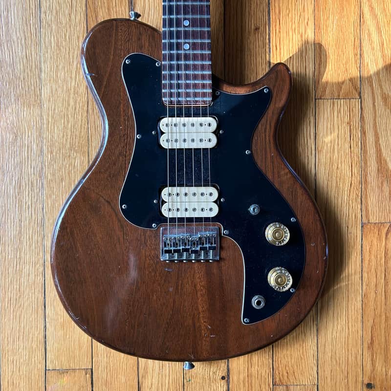 Gretsch Beast BST-1500 7.12lb Electric Guitar w/ Gig Bag
