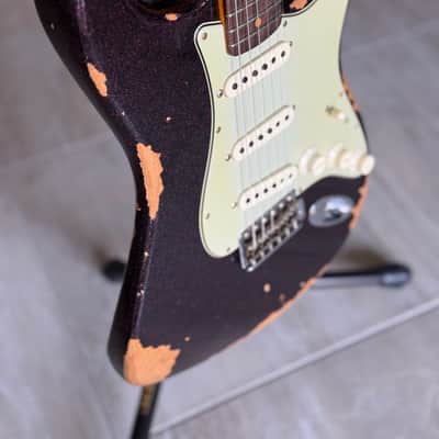 Fender Custom Shop 61 Stratocaster Guitar Heavy Relic 2023 - Super Faded/Aged Magenta Sparkle image 4