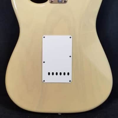Fender American Vintage II 1957 Stratocaster, Ash Body, Maple FB, Vintage Blonde, w/HSC image 13