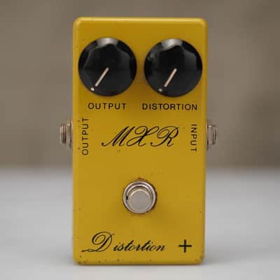 MXR MX-104 Script Distortion + 1973 - 1975 | Reverb