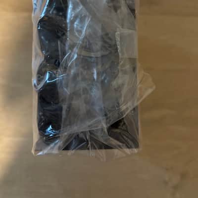 AML ez1073-500 Preamp & EQ image 9