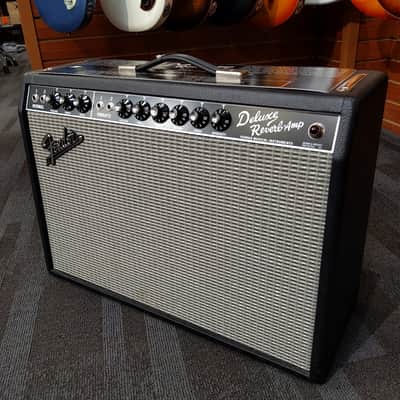 Fender '65 Deluxe Reverb Reissue 22-Watt 1x12" Guitar Combo image 2