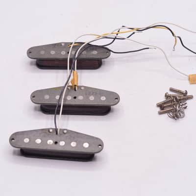 1979-1980 Vintage Set of Fender Stratocaster Pickups Gray Bottom Flat-Pole 100% Original 1970's with Springs and Screws image 13