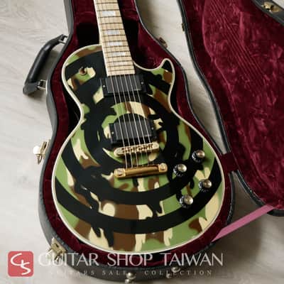 2004 Gibson Custom Shop Zakk Wylde Bullseye Camo Les Paul Custom with Signed image 6