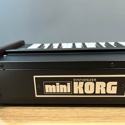 Korg miniKORG 700Sm 2025 - Black / Wood image 9