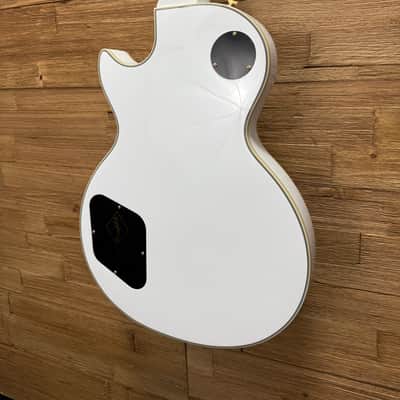 Epiphone Les Paul Custom "Inspired by Gibson Custom" Guitar 2024 - Alpine White 8lbs 5oz w/Hard Case. New! image 17