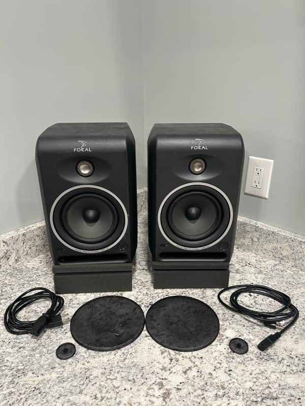 Focal CMS65 6.5" Powered Monitor (Pair) 2010s - Gray image 1