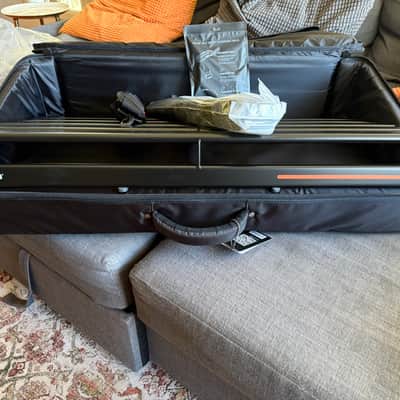 Mono Pedalboard Rail Large with Stealth Accessory Case 2023 - Present - Black image 5