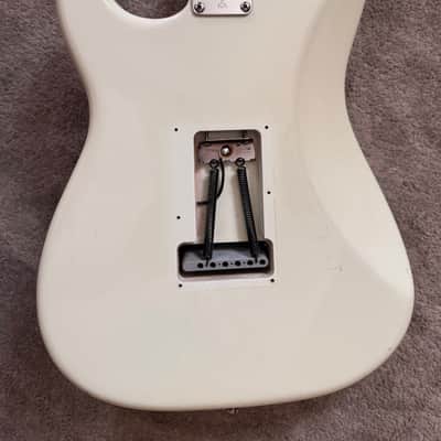 Fender Custom Shop Jeff Beck Stratocaster 2004 - Present - Olympic White image 5