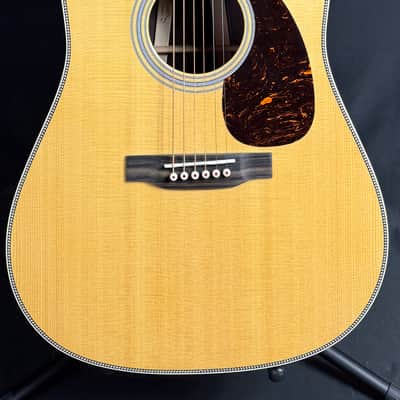 Martin HD-35 (2026) Standard Dreadnought Acoustic Guitar Gloss Natural w/ Case image 1