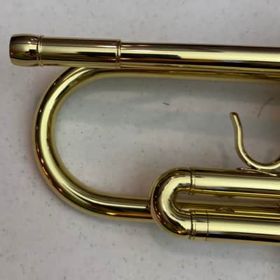 Unbranded Bb Trumpet — Excellent Condition + Case + Accessories image 13