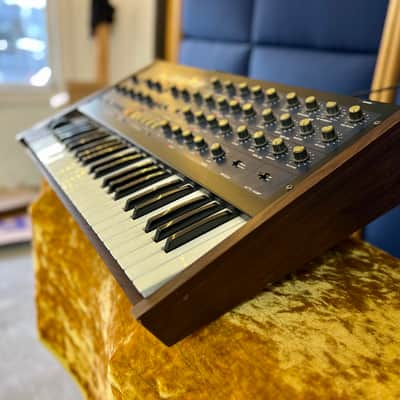 Korg Mono/Poly MP-4 analog synthesizer c 1981 Blue original vintage MIJ Japan synth RG image 5