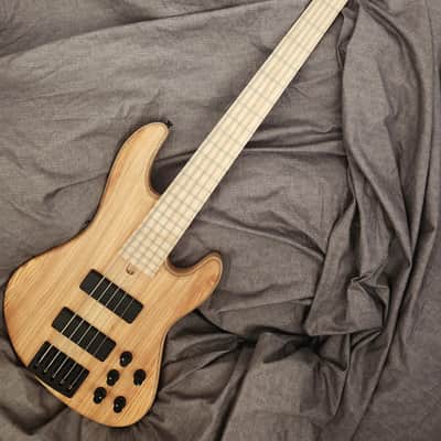 Overwater Hybrid Series Custom 5 image 4