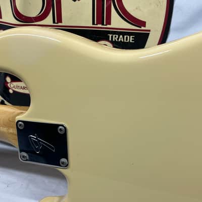 Fender 1981 Bullet Doublecut Electric Guitar with Hard Shell Case image 15