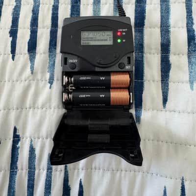 Sennheiser EK 100 G2 Wireless Bodypack Receiver B-Band 626-662 MHz image 3
