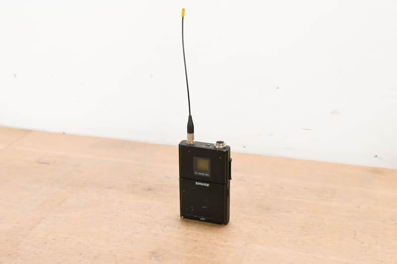 Immagine Shure UR1 Wireless Bodypack Transmitter - G1 Band: 470-530 MHz CG015BP - 1