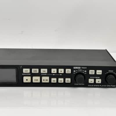 Denon DN-F300 Solid State player image 6