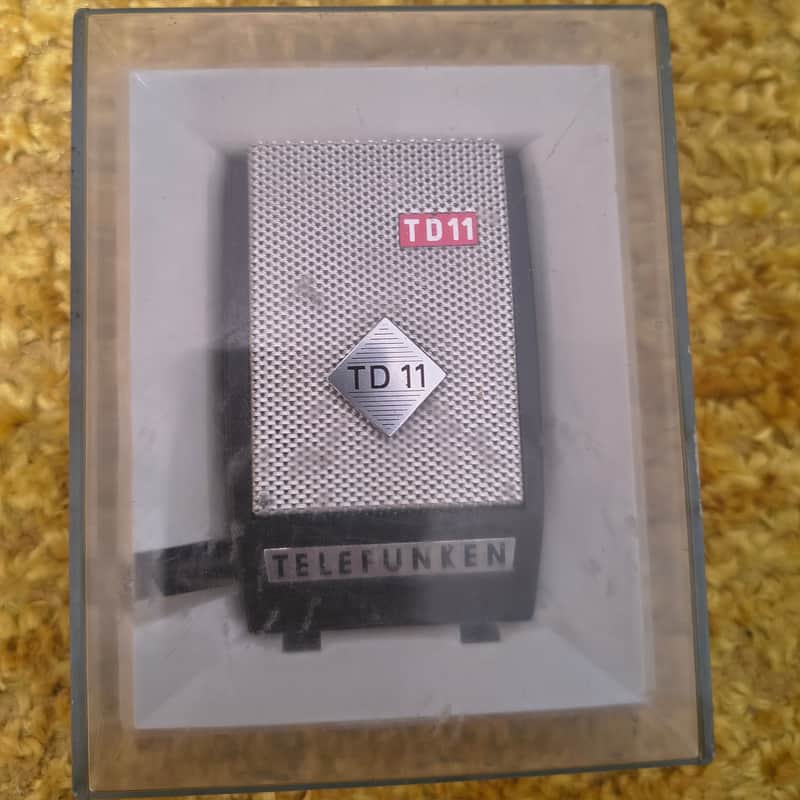 Telefunken TD-11 Rare Vintage Dynamic Cardoid Microphone + Box 1960's image 1