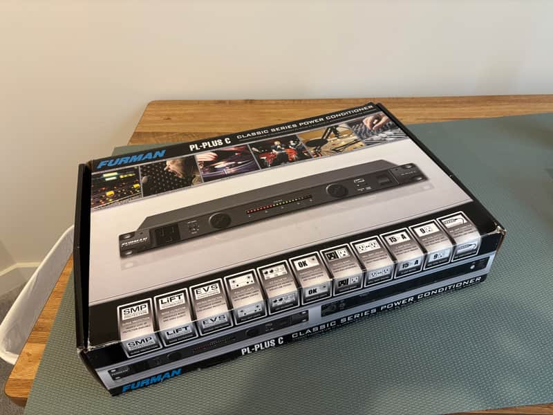 Furman PL Plus-C Classic Power Conditioner image 1