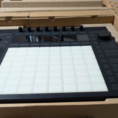 Ableton Push 3 Controller 2023 - Present - Black image 2