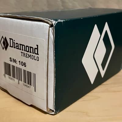 Diamond Tremolo (Small Box) 2023 - Present - Green image 9