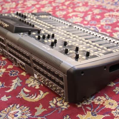 Behringer X32 - 32 Channel Digital Mixer **COLLECTION ONLY** - 2nd Hand image 3