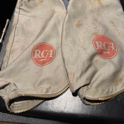 RCA 77-DX Ribbon Microphone Pair 1960s - Silver / Red Badge image 4