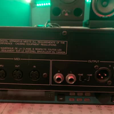 Yamaha Pro R3 Digital Reverberator 1995 - Black image 8