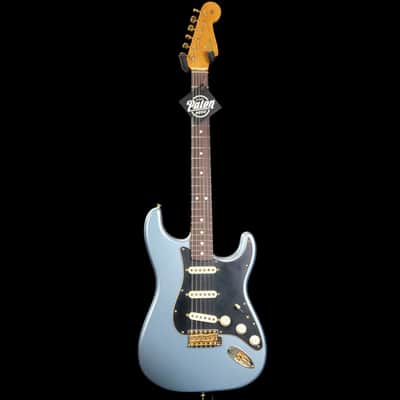 2024 Fender Limited Edition 1965 Dual-Mag Stratocaster Journeyman Relic with Closet Classic Hardware - Blue Ice Metallic image 3
