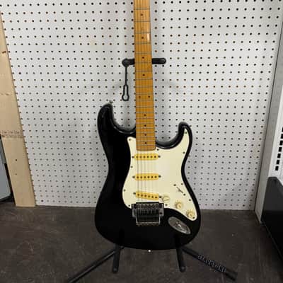 Fender Stratocaster MIJ 1984-1987 - Black Made in Japan image 2