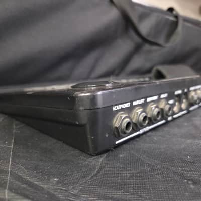 Alesis SR-16 Drum Machine 2010s - Black image 3