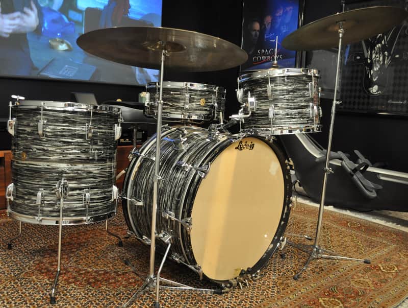 Ludwig Black Oyster Pearl Super Classic 1963-1964 image 1
