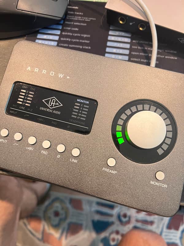 Universal Audio Arrow 2x4 Thunderbolt 3 Interface with Solo DSP