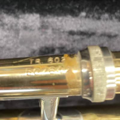 Holton Collegiate TR602 Trombone W/Case and mouthpiece image 3