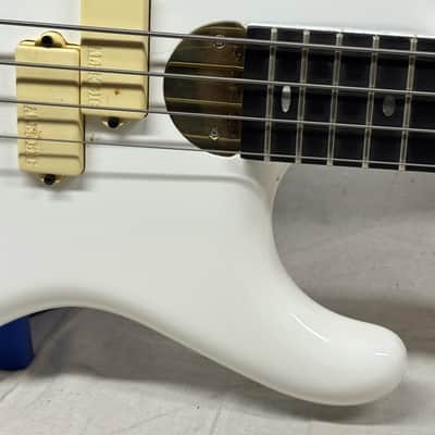 Alembic Elan 4-string Bass with Case - White (likely re-fin'd) image 6