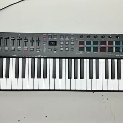 M-Audio Oxygen Pro 61 MIDI Keyboard Controller (Bad Screen) 2020 - Present - Black