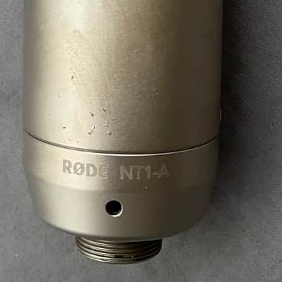 RODE NT1-A Large Diaphragm Cardioid Condenser Microphone 2002 - Present - Silver-Microphone ONLY image 2