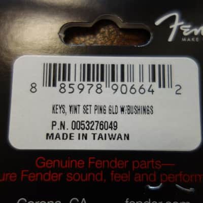 Fender Vintage-Style Strat/Tele Tuners, Gold (6) image 3