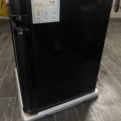 Marshall Fridge 3.2   Black image 8