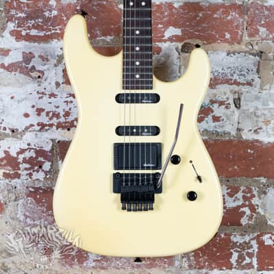 Charvel Model 3 HSS | Reverb