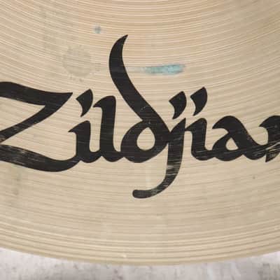 Zildjian 20" A. Avedis Medium Ride Cymbal image 15