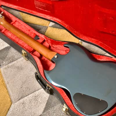 Gibson Melody Maker D with Vibrola 1967 - Pelham Blue image 10