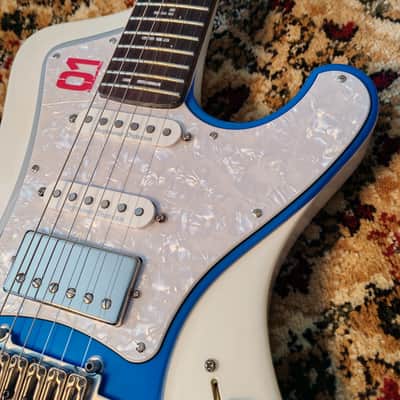 2026 ESP EDWARDS Platinum Edition E-STREAM CUSTOM SNOW HATSUNE MIKU - Sapporo Snow Festival Limited Edition Event Collaboration image 6